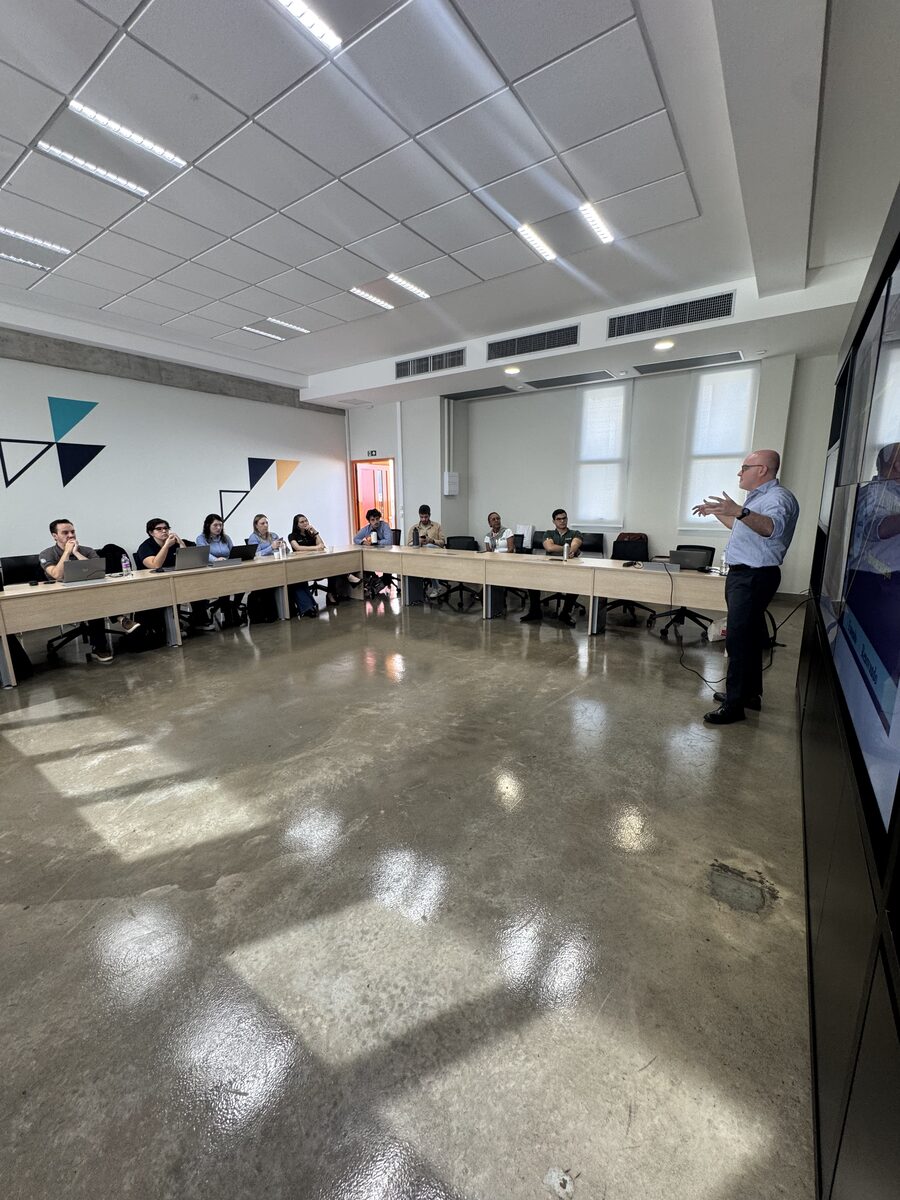 Aula presencial em Londrina